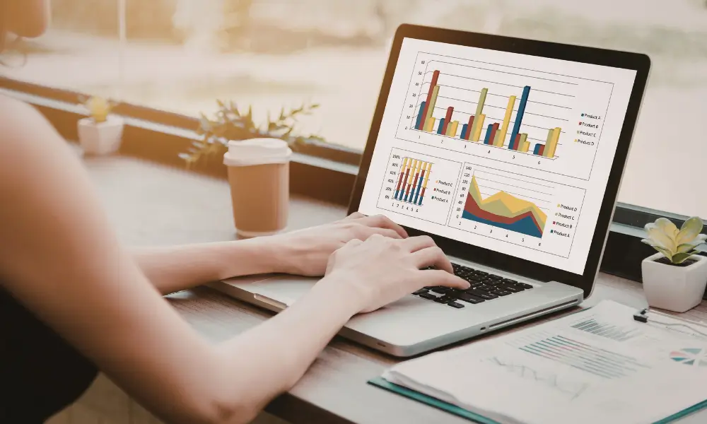 Calculando renda menos despesas para zerar o orçamento mensal.